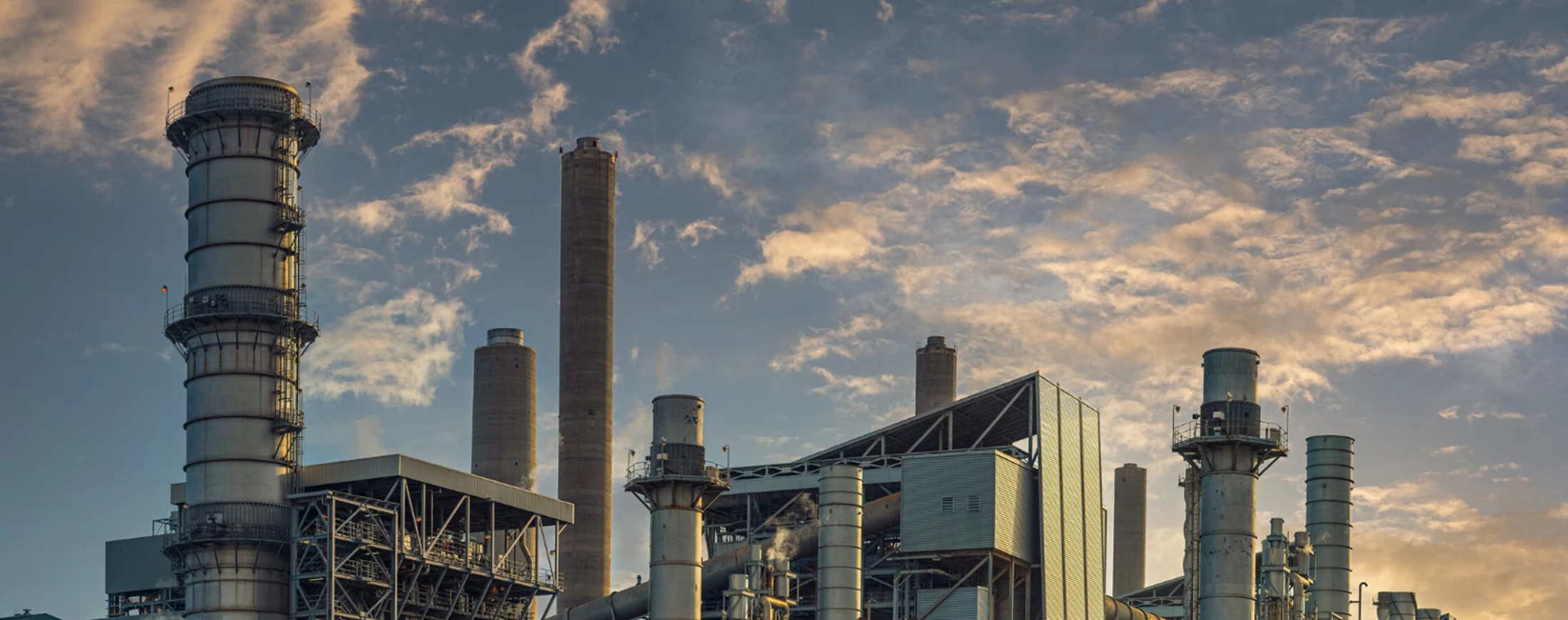 Mitra Terpercaya Dalam Layanan Engineering dan Penyediaan Peralatan Kelistrikan Bagi Sektor Energi Pertambangan Industri dan Infrastruktur